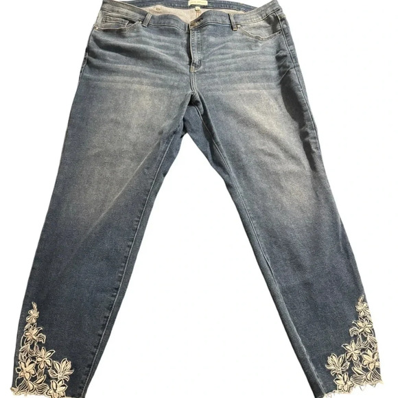 Lane Bryant Denim - Lane Bryant Magic Waistband Signature Fit Mid-Rise Skinny Jeans Size 24